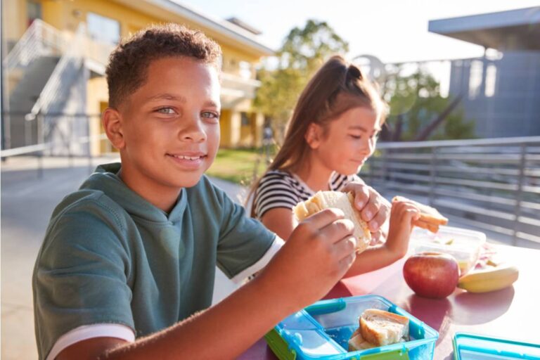 A Mom Found Out Her Son Had Been Trading His Favorite Snacks at Lunch Just to Sit With a Different Group of Kids Who Actually Talked to Him