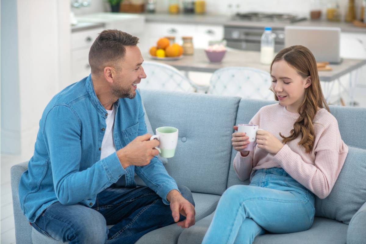 Dad Says He Refused to Let His Daughter Quit Her Job the Week Before Her Manager Retaliated Against Her for Reporting Another Employee