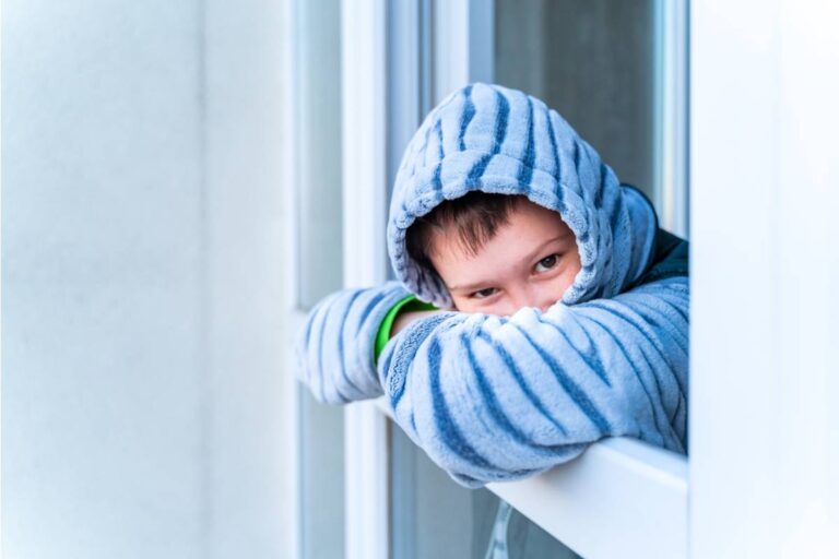 A Mom Found Out Her Son Had Been Turning His Jacket Inside Out Every Day After School So No One Would See the Rip in the Sleeve