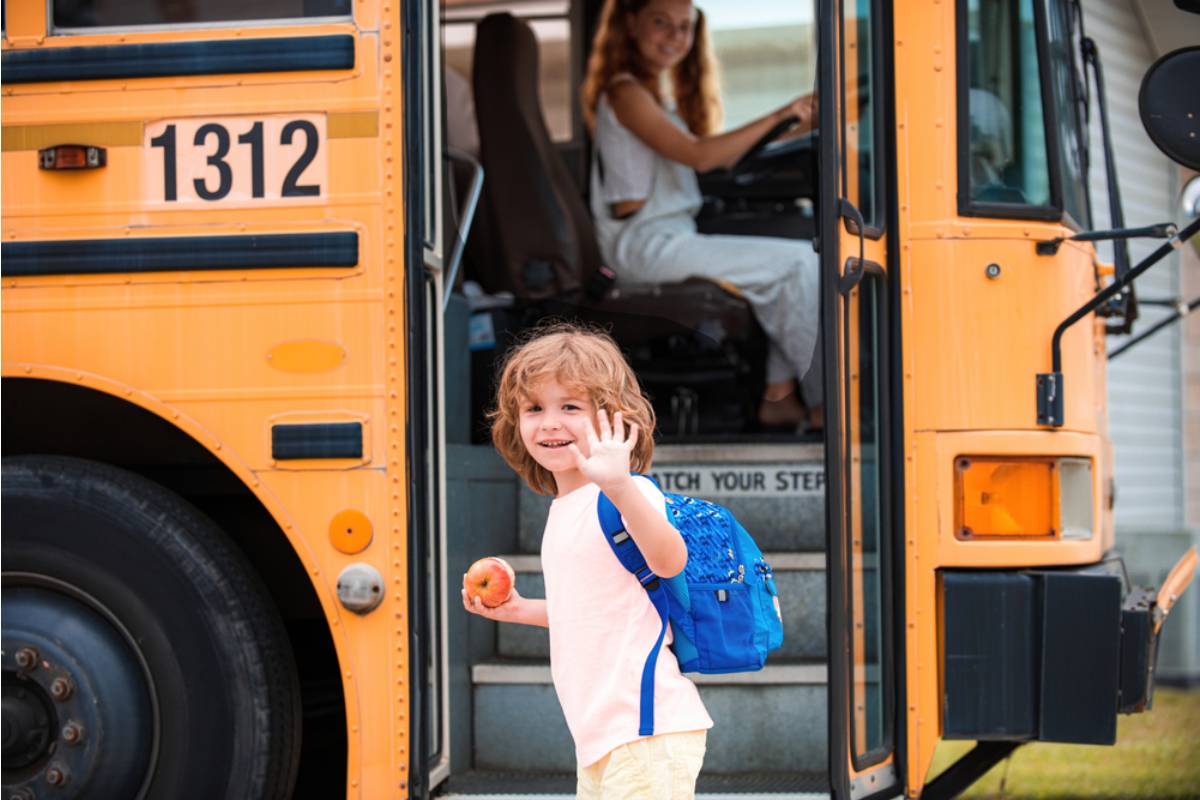 A Mom Found Out Her Son's Bus Driver Had Been Letting Him Off a Stop Early Because "He Seemed Fine Walking the Rest"