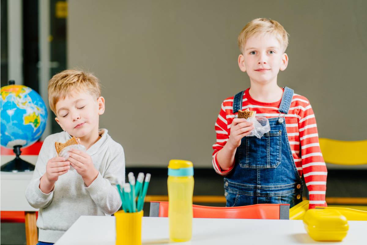 A Mom Found Out Her Son Had Been Trading His Dessert at Lunch for a Kid's Help With Math Because He Didn't Want to Ask Her for a Tutor
