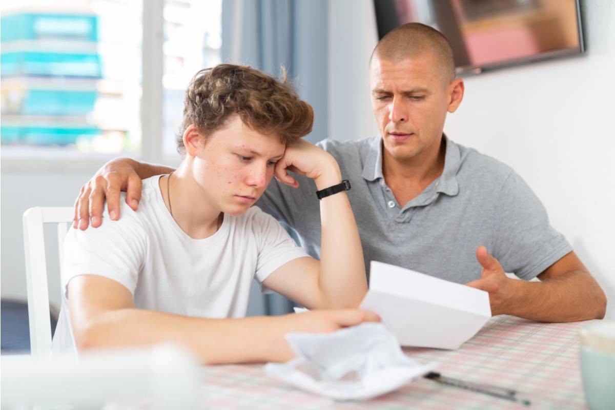 Dad Says He Refused to Let His Son's Employer Schedule Him During Finals Week Despite Submitting His School Calendar a Month in Advance