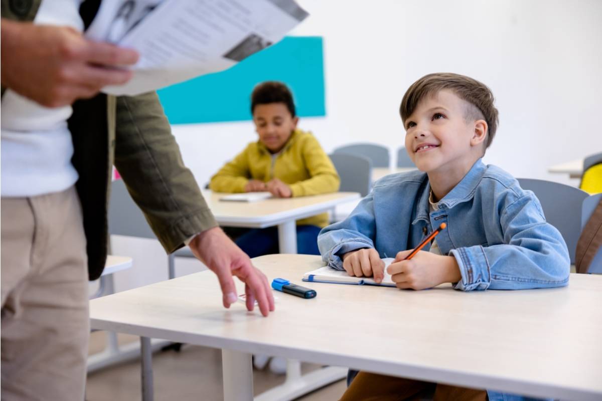 A Teacher Says a Student Handed Her a List of "Things That Made Today a Good Day" and Every Single One Happened at School, Not Home