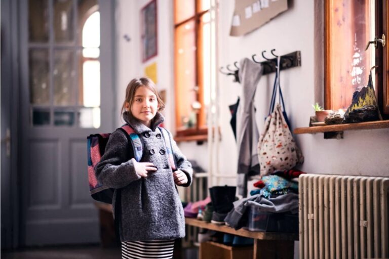 A Dad Found Out His Daughter Had Been the Reason a Classmate With No Winter Coat Suddenly Had One, and She Never Told Him Where Hers Went