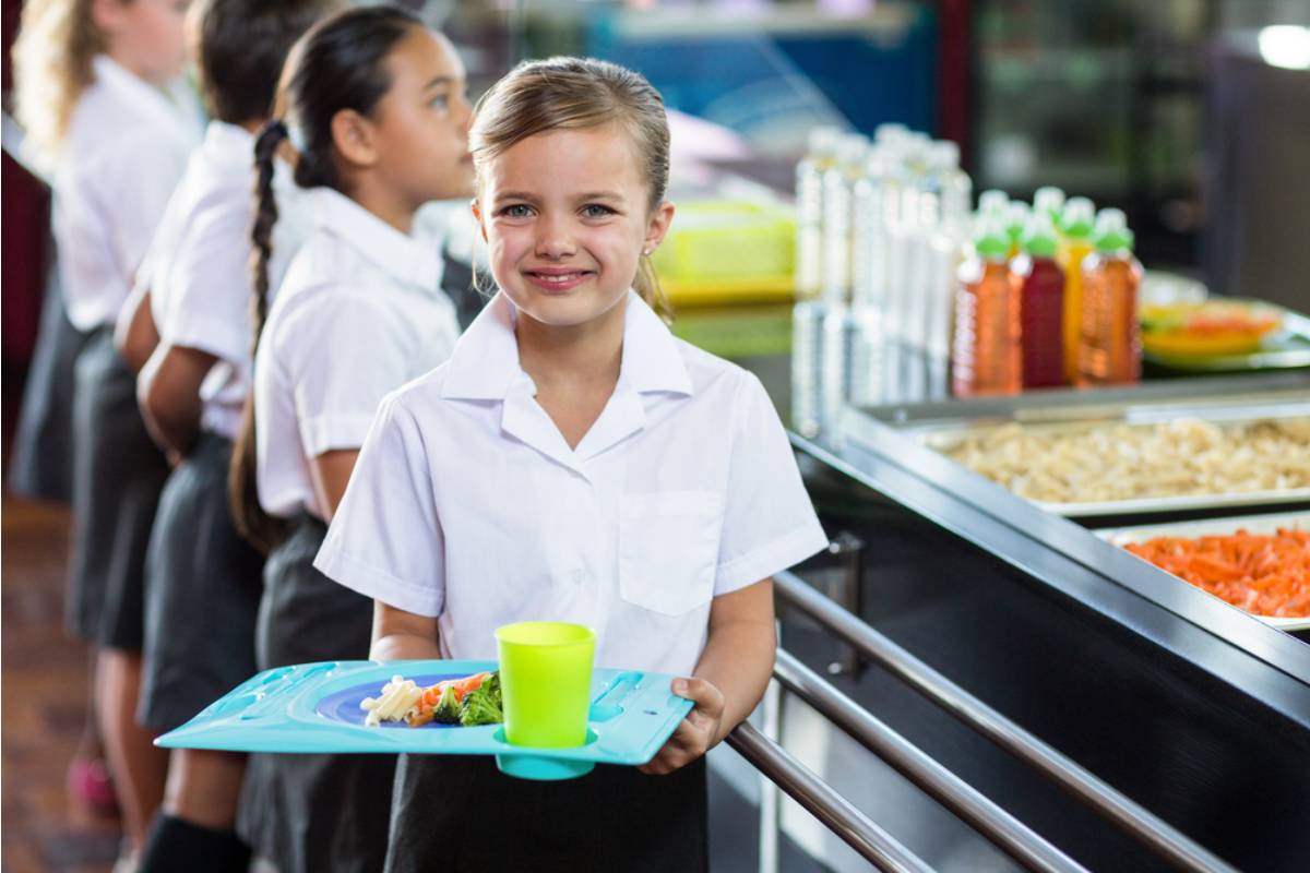 A Mom Found Out Her Daughter Had Been Skipping Meals at School to Save Her Lunch Card Balance for a Friend Whose Account Kept Running Out