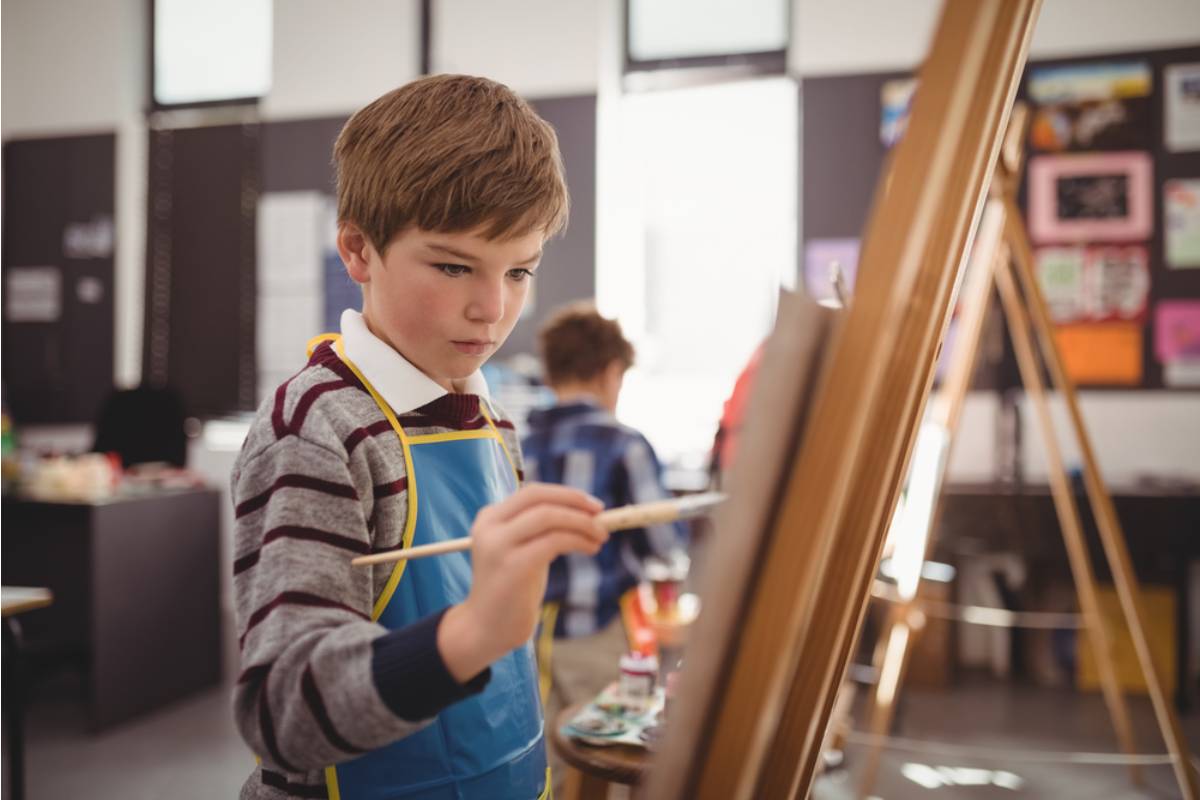 A Teacher Says She Noticed a Student Always Drew Himself Standing Slightly Outside Every Group in Every Art Assignment and Never Once Mentioned It
