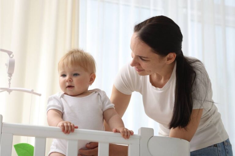 A Babysitter Says an 18-Month-Old Kept Waking Up Crying Every Night, and She Eventually Discovered the Parents Were Causing It Themselves