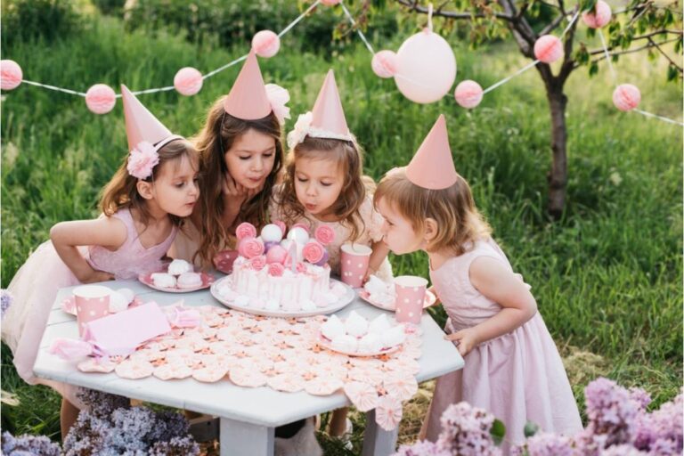A Mom Asked Parents to Stay at Her 5-Year-Old’s Park Birthday Party, and Some Said It Wasn't Necessary