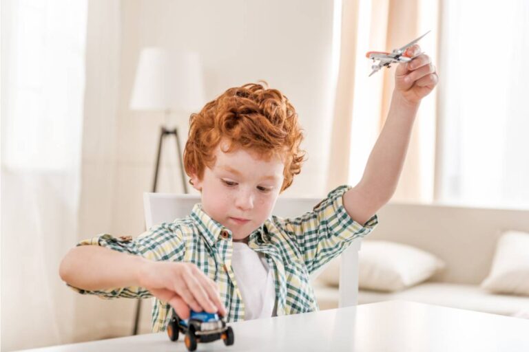 A Mom Says Her 5-Year-Old Is Perfect at School and With Everyone Else, but Turns Into a Completely Different Child at Home