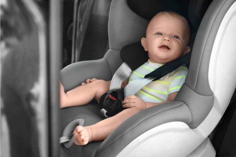 A Pregnant Mom Says Her Husband Is Certain He Could Never Leave Their Baby in a Hot Car, Until One Terrifying Mistake Made Her Question His Confidence