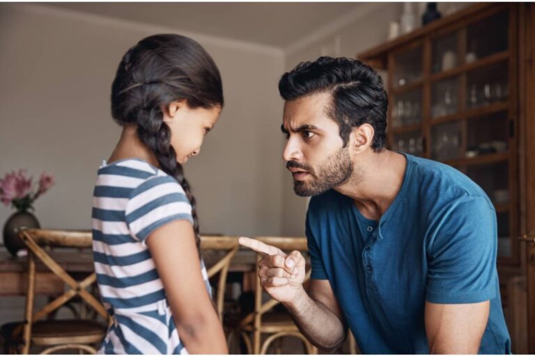 Parent Says Her Daughter Missed a 90% Grade by Just a Few Points, So He Banned Her From Seeing Her Favorite Movie