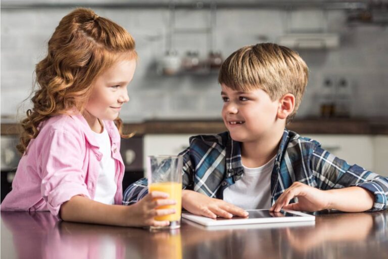A Mom Found Out Her Son Had Been Trading Chores With His Sister Every Week So She Wouldn't Have to Do the Ones That Made Her Cry