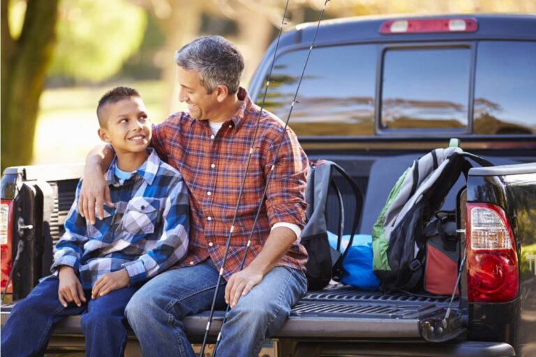 A Teacher Says a Student's Grandfather Picks Him Up Every Day in a Truck With No AC, and He's Never Once Complained About the Heat