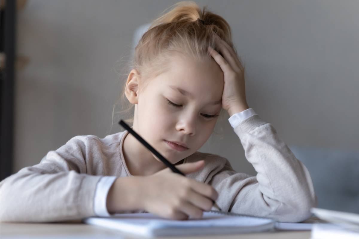 A Mom Says Her Daughter's Teacher Sent Home a Note Calling Her "Unmotivated" the Same Week She'd Been Helping Care for a Sick Grandparent Every Night