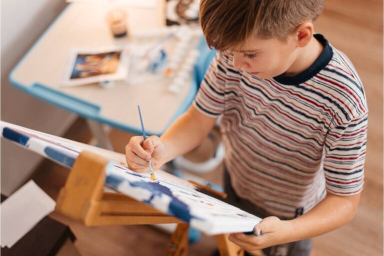 An Art Teacher Says a Student Only Ever Draws in Black and White, and When Asked Why He Said Color Felt Like Something He Wasn't Allowed to Use Up