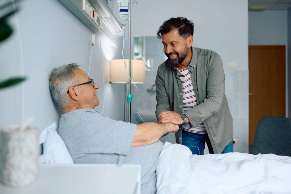 Dad Says He Refused to Let His Brother Skip Contributing to Their Father's Medical Bills While Still Expecting an Equal Share of the Estate