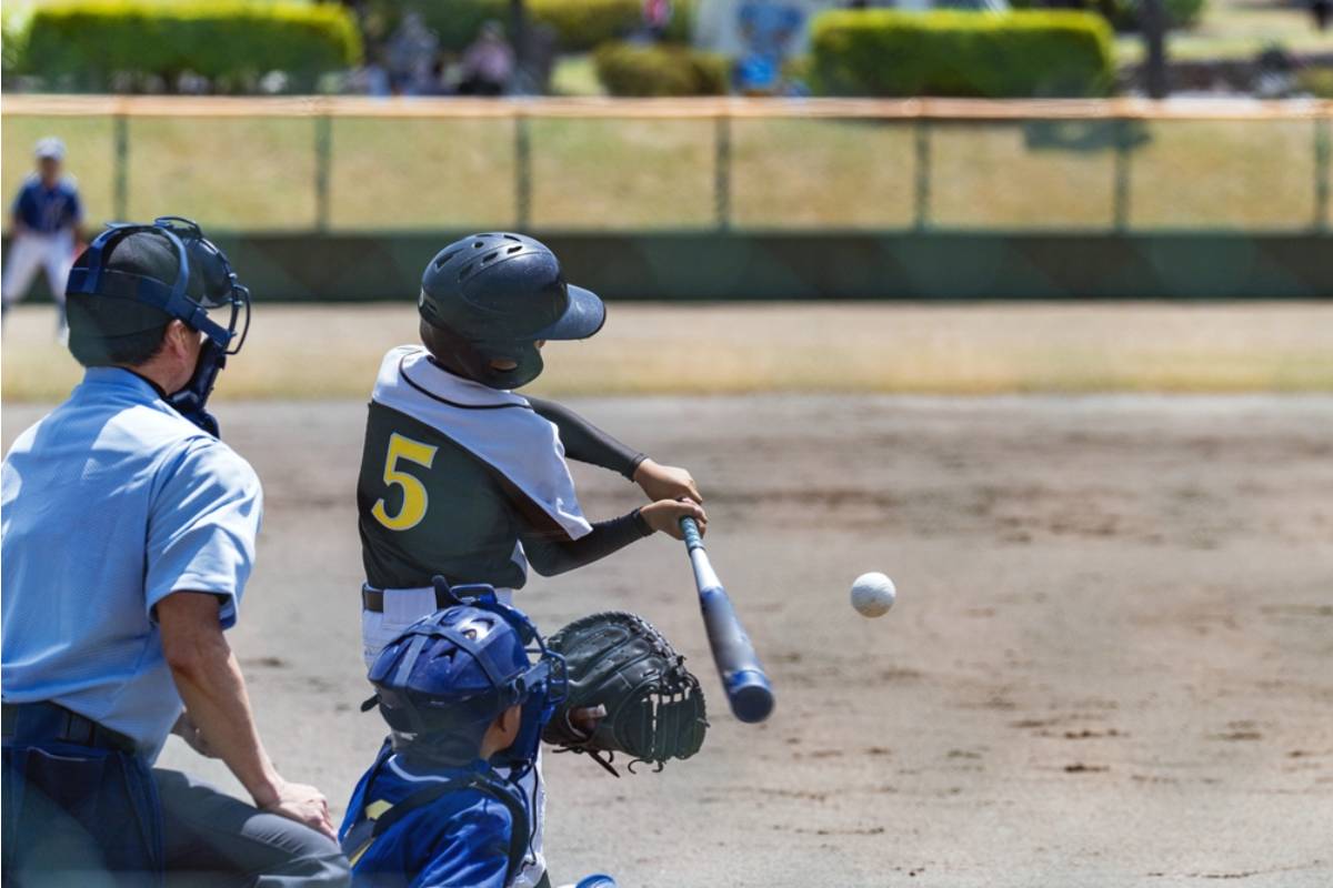 A Mom Says Her Son's League Required a Uniform Deposit That Was Never Returned Even After He Turned in Every Piece on Time