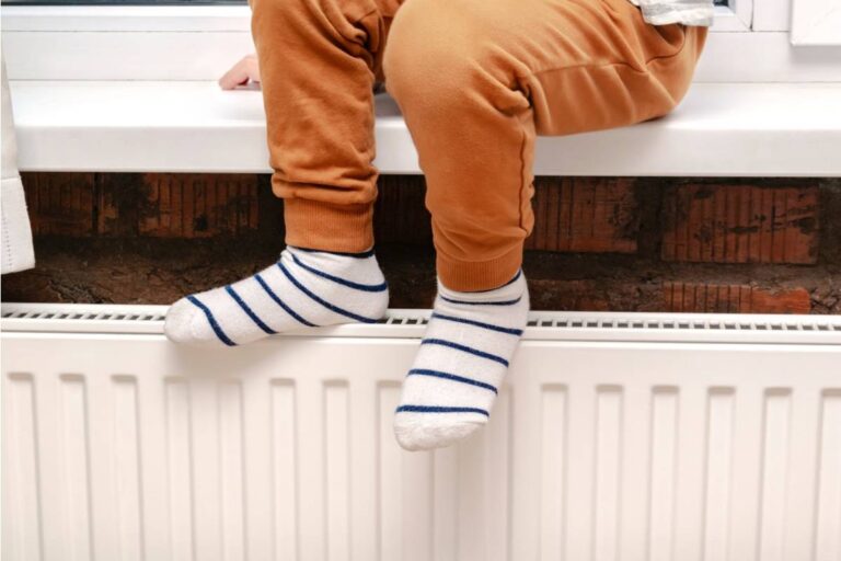 A Teacher Says a Student Told Her He Started Sitting Near the Radiator Every Winter Because It Was the Warmest He'd Felt All Day