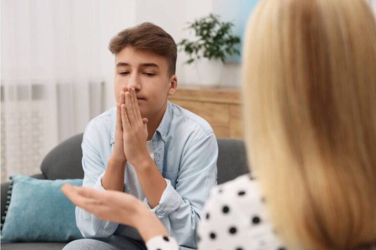 A Guidance Counselor Says a Senior Told Her He Applied to One College Close to Home Instead of His Dream School Because He's Worried What Happens if He Leaves