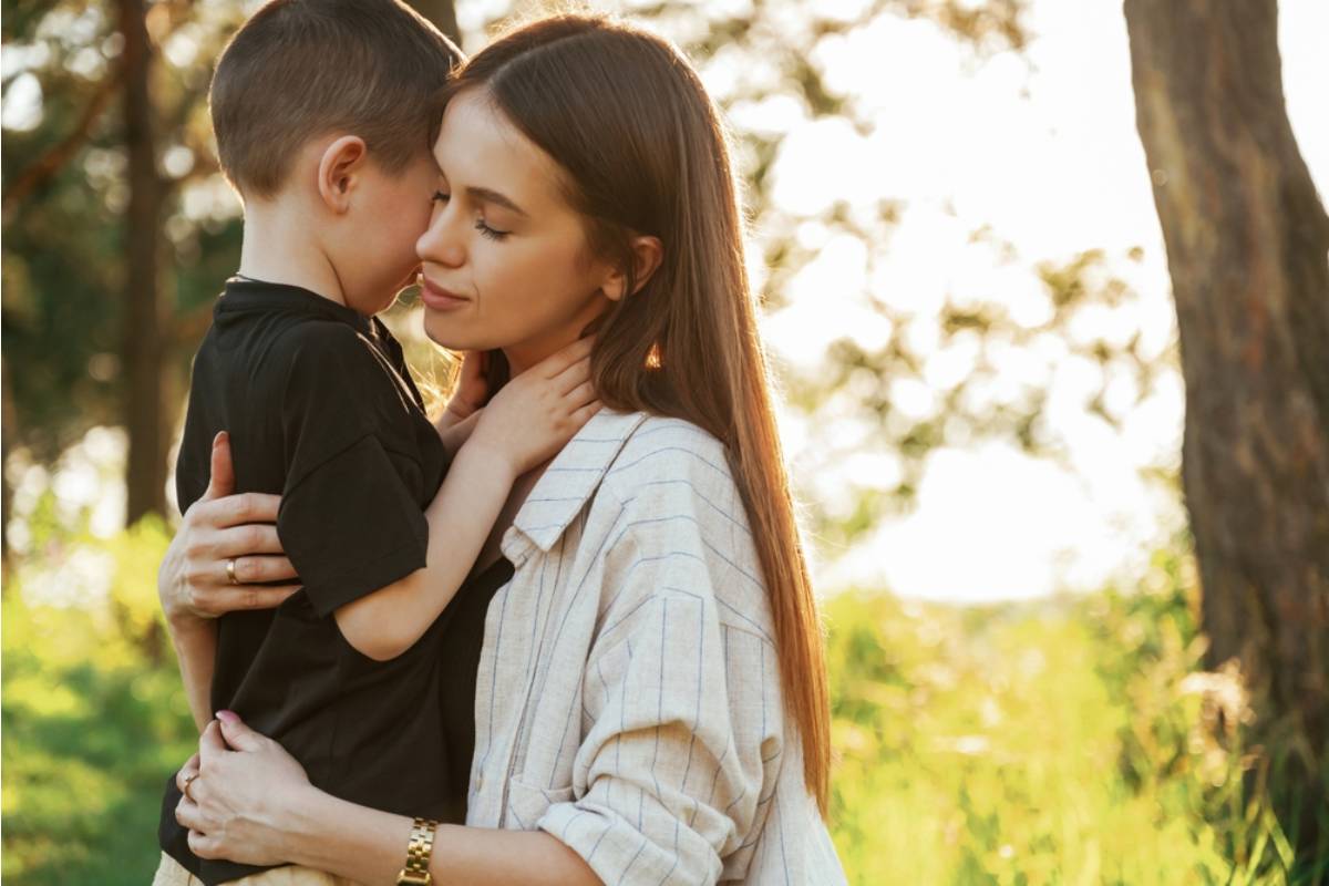 Mom Wonders How to Explain Grandma’s Death to Her 4-Year-Old Without Causing More Pain