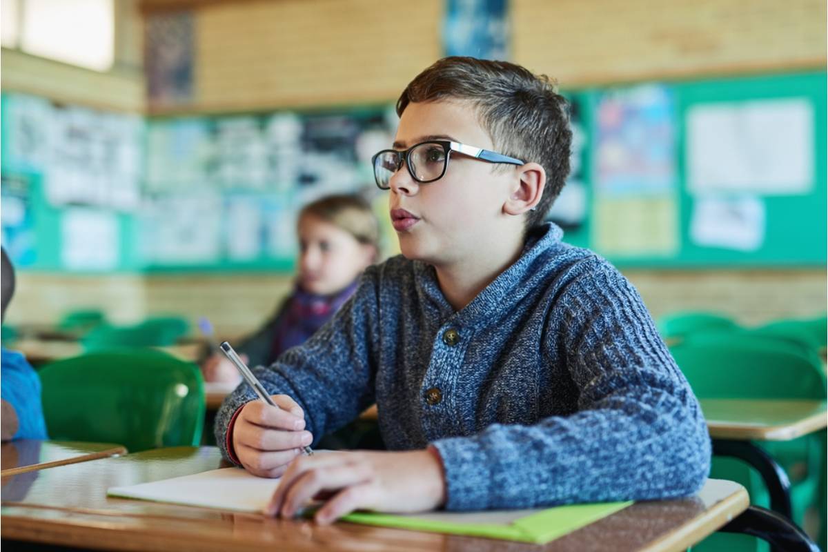 A Mom Found Out Her Son Had Been Trading His Seat by the Window for a Seat Near the Heater Every Winter So a Classmate Who "Always Looked Cold" Could Have It