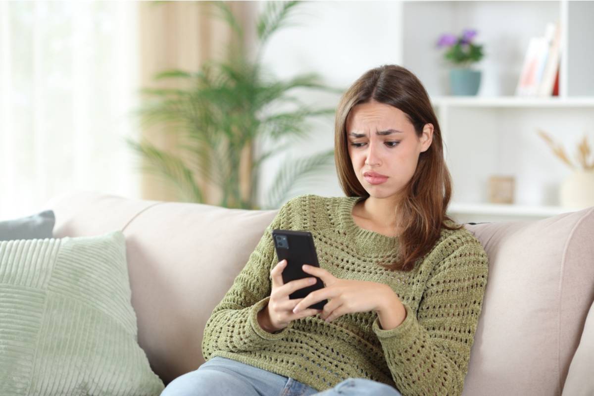A Person Says Her Siblings Only Call When They Need Something, Then Treat Her Like the Villain When She Finally Says No