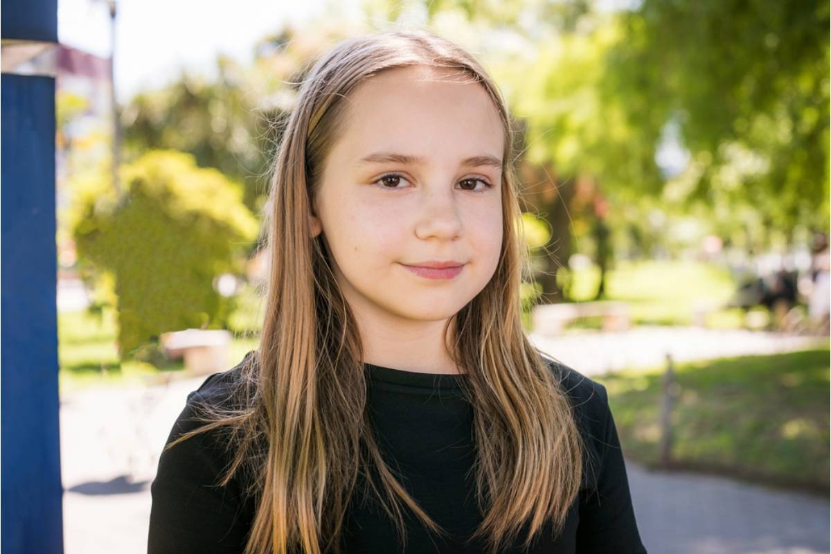 A Mom Says Her Daughter's Cheer Squad Required Girls to Buy Bows From a Specific Vendor Every Season Even Though Last Year's Still Fit Fine