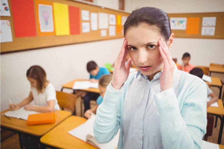 A First-Year Teacher Overslept on the First Day of School and Had to Admit the Truth Before Even Meeting the Students