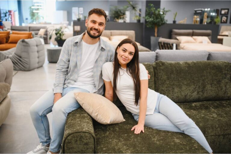 A Couple Says Their Childfree Choice Was Treated Like a Standing Babysitting Contract, Until the Family Had to Make Other Plans