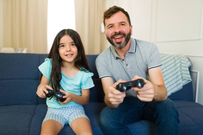 A Dad Says His Daughter Clawed Him After Losing a Roblox Game, Then His Wife Refused to Get Involved and He Started Questioning Their Parenting Dynamic