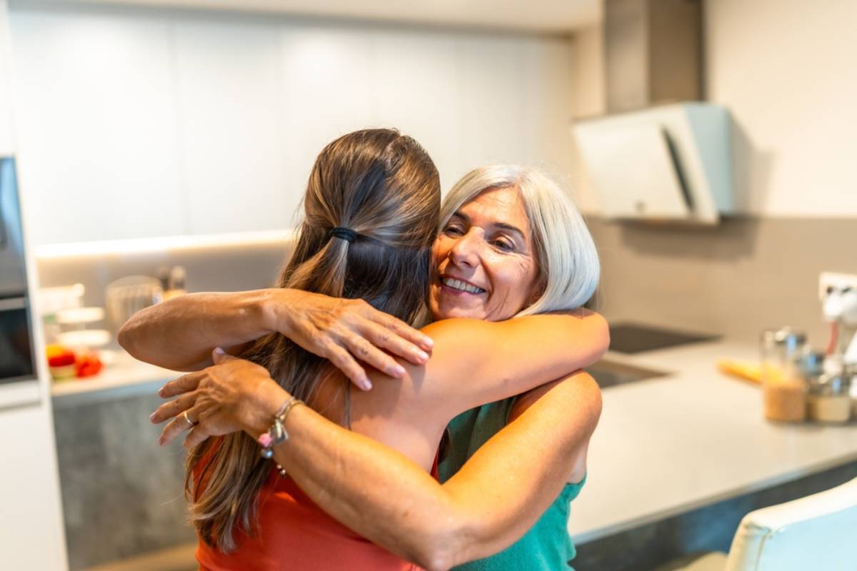 A Daughter Says She Gave Her Mom a Simple Hug in the Kitchen, and Her Mother's Reaction Changed the Way She Saw Affection Forever