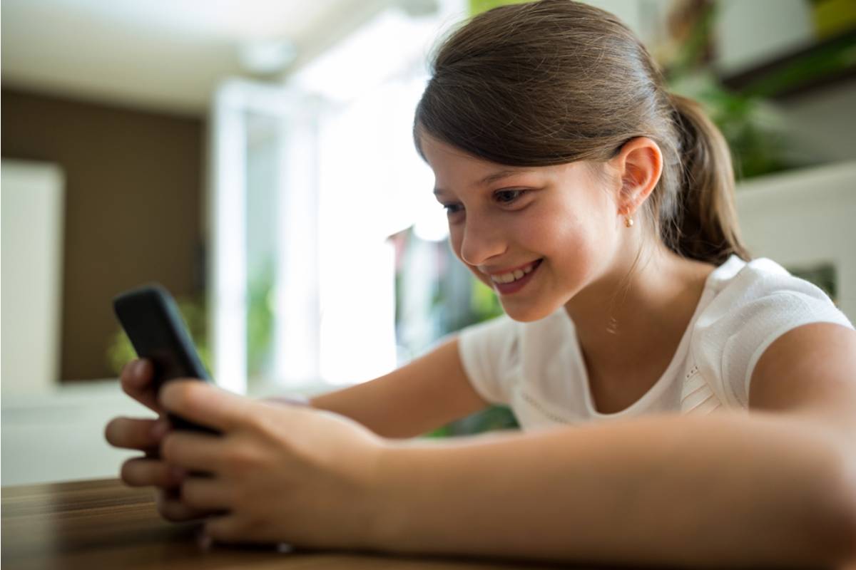 A Mom Says Her 13-Year-Old Keeps Reposting Disturbing “Edgy” Memes, and She’s Starting to Wonder If She’s Taking It Too Seriously
