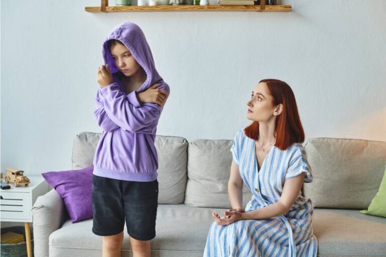 A Mom Says Her 14-Year-Old Can Have Sleepovers With Friends, but Only After She Meets Their Parents First, and One Awkward Meeting Changed Everything