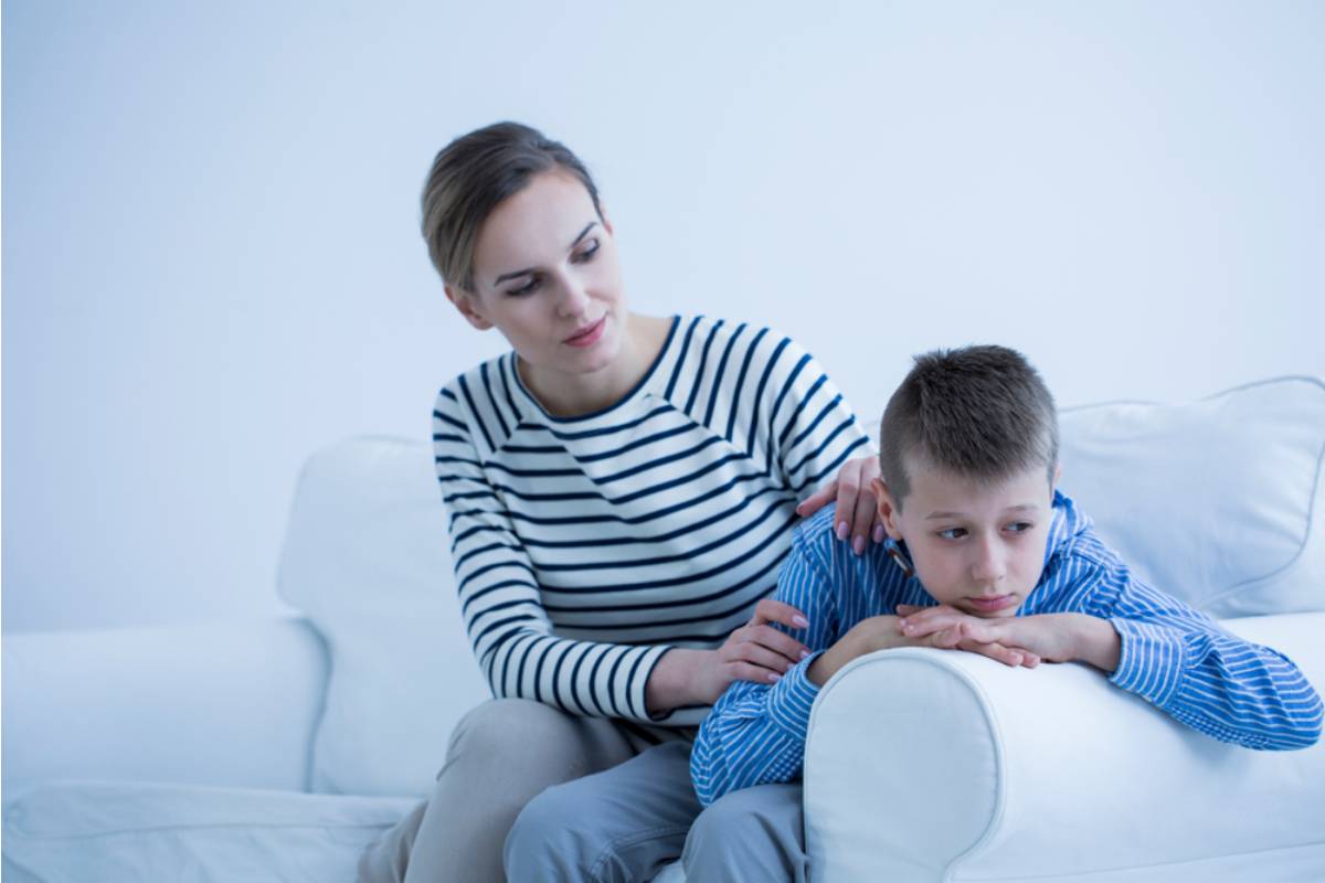 A Mom Says Her 14-Year-Old Has Plenty of Online Friends but Won't Invite Anyone From School Over, and Every Attempt to Help Makes Him Even More Frustrated