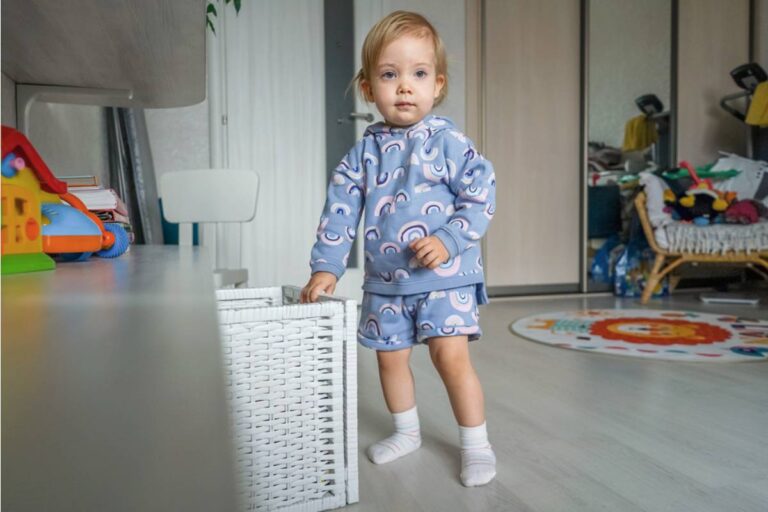 A Mom Says Her 3-Year-Old's Tantrums Started Over Things as Tiny as Opening Toothpaste, Then Turned Into Hours-Long Meltdowns She Couldn’t Calm