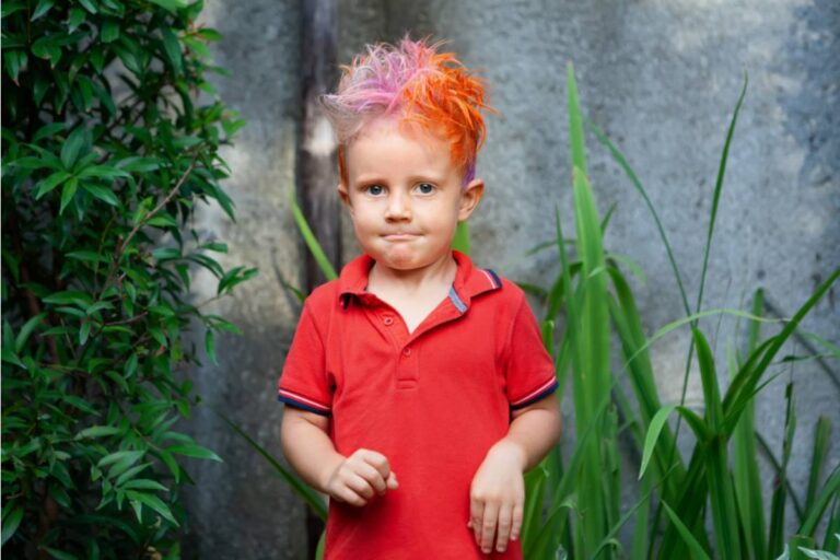 A Mom Says Her 5-Year-Old Wants Rainbow Hair, but One Part of the Plan Has Her Worried About More Than Just Looks