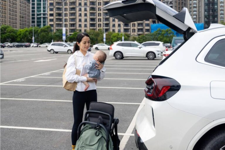 A Mom Says a Woman Kept Pressuring Her to Leave a Costco Parking Spot While She Changed Her Baby’s Blowout Diaper, and Patience Was Clearly Not on the Menu