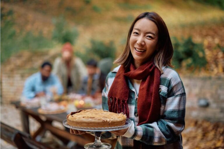 A New Member Says Everyone Took Home the Potluck Supplies She Bought for the Group, and the Chair Thought She Was the One Being Selfish