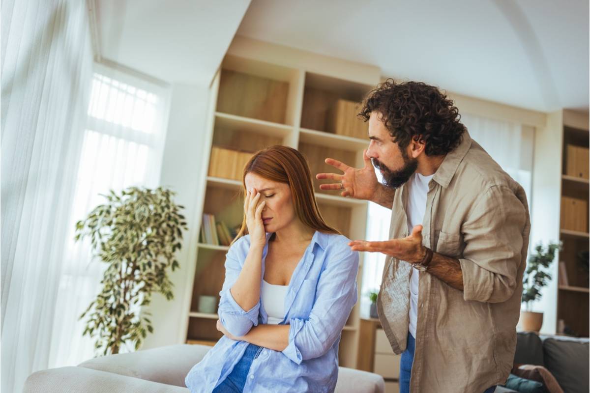 A Woman Says Her Boyfriend Got Furious When She Went Grocery Shopping Without Telling Him, and She Realized His Need to Know Where She Was Never Was Just Affection