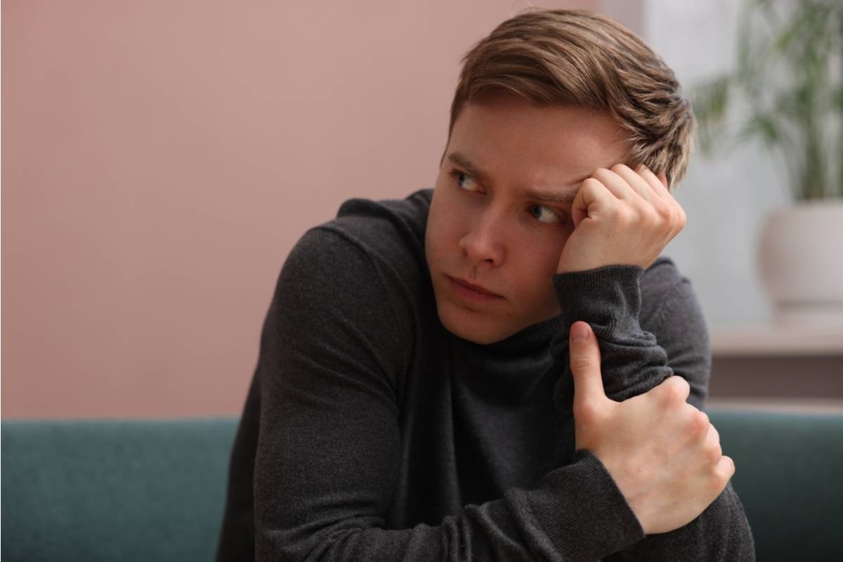 A Young Adult Says Living With Abusive Parents Left Her With No Support System, and She Realized Just How Alone She Had Become