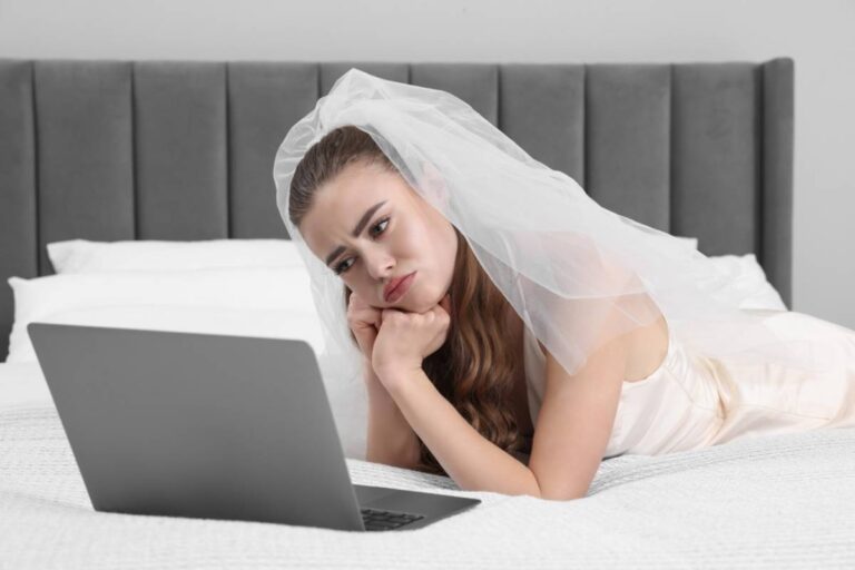 A Bride Threatened Legal Action After Her Wedding Videographer Kept Missing Deadlines, Then a Viral Post Got Some Footage Back, But Not the Moments She Wanted Most