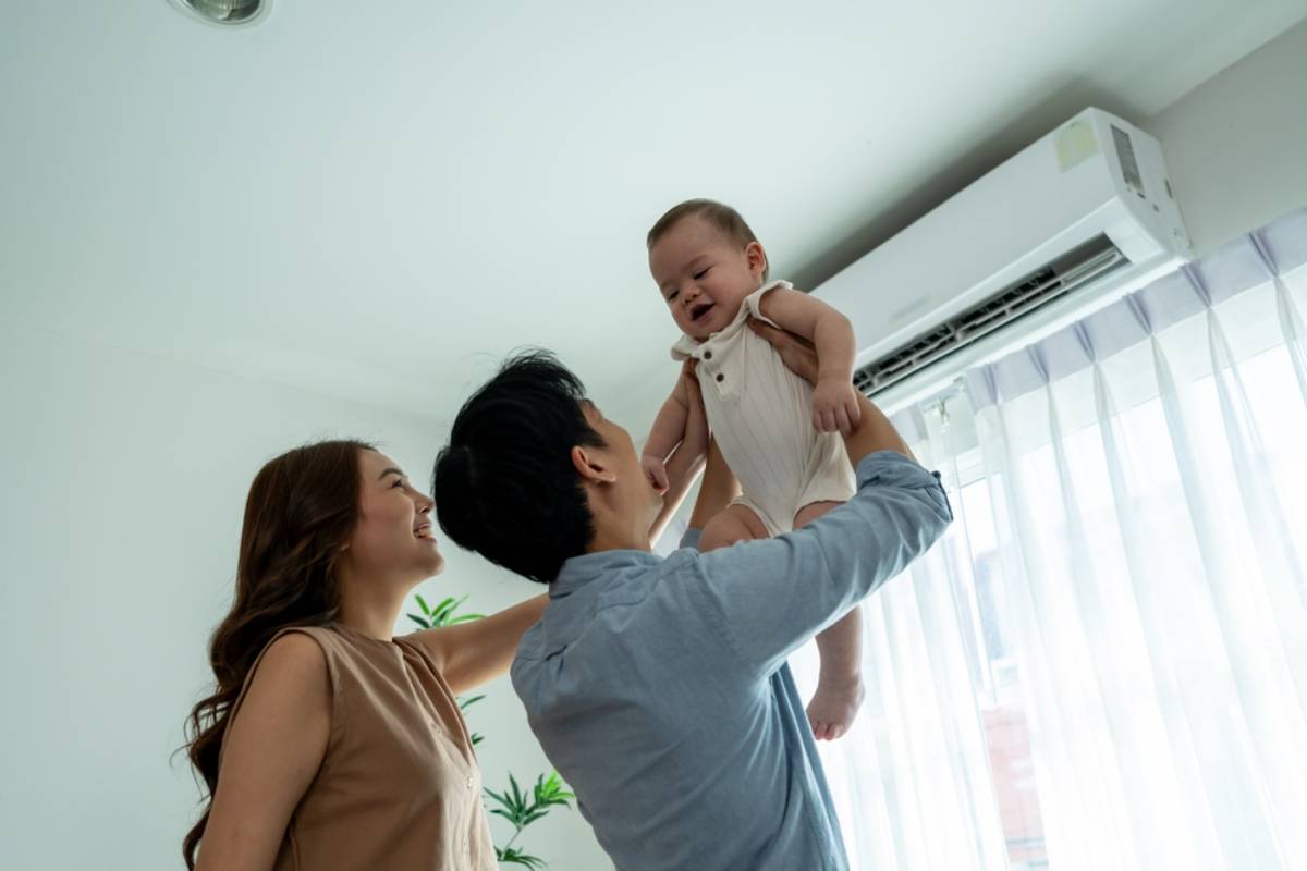 A Dad Says He Asked His Wife to Take a Friday Off While Their Child Stayed at Daycare, but She Was More Worried About Her Coworkers Than the Day Off