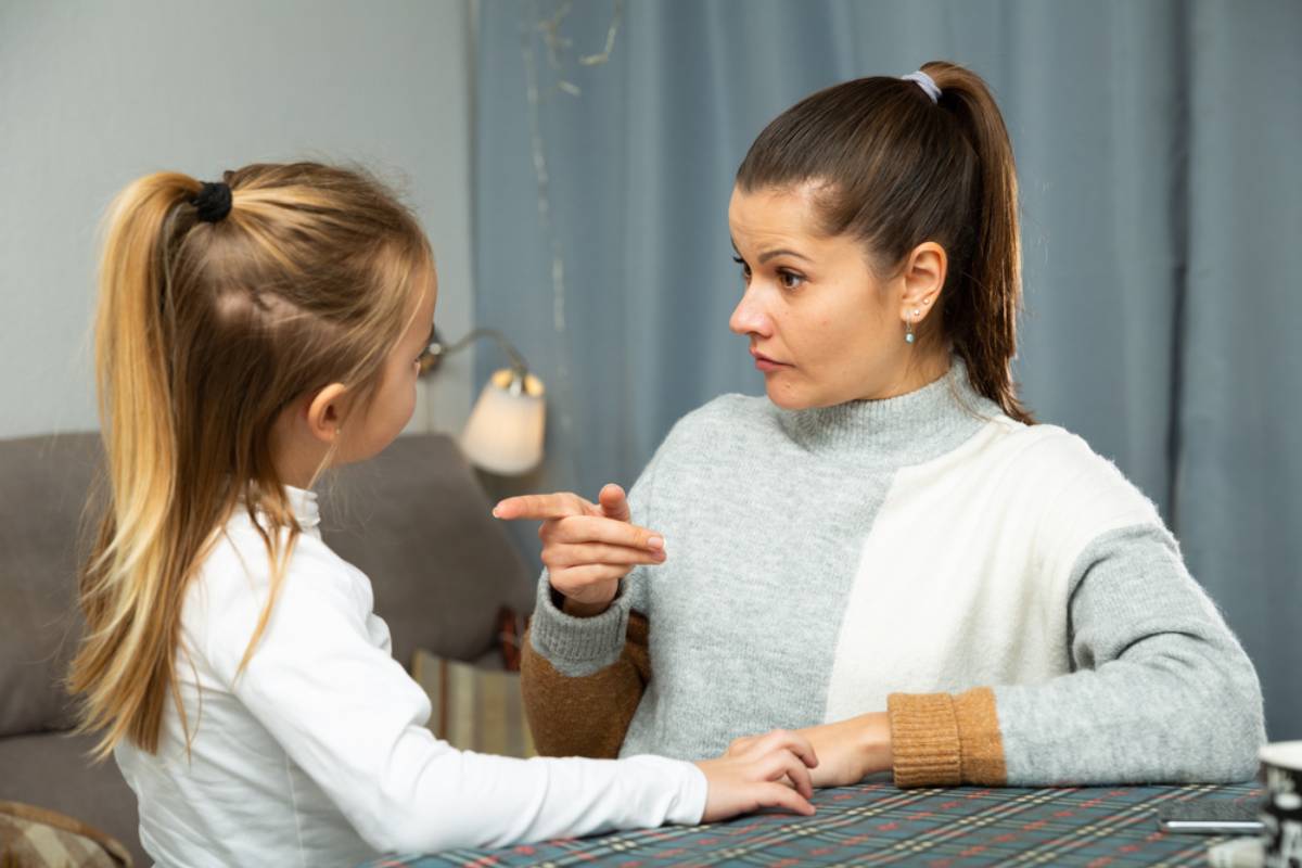 A Mom Says Her 6-Year-Old Daughter Suddenly Declared That Dark Skin Looks “Weird,” and She’s Worried About Where the Idea Came From