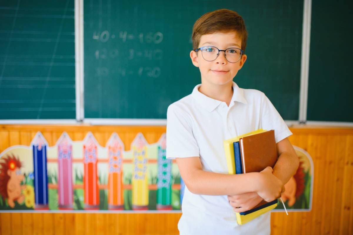 A Mom Says Her 7-Year-Old Keeps Getting a Second Breakfast at School and Arriving Late to Class, but She Thinks the School Created the Problem