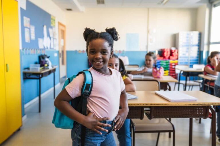 A Mom Says Her 9-Year-Old Started Treating Her Classroom Like Her Personal Responsibility List, and One Hungry Afternoon Made Her Realize Something Was Wrong