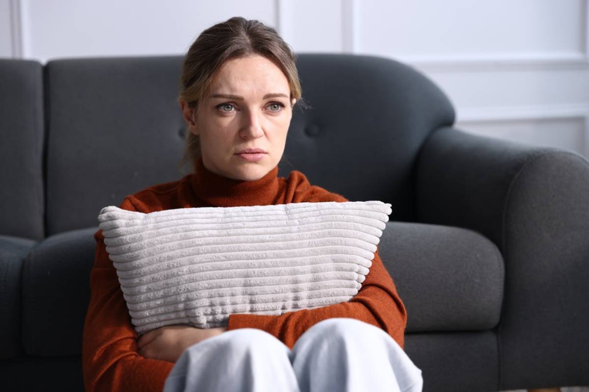 A Mom Says She Would Warn Her Younger Self Against Marriage and Kids, and 45 Other Anonymous Confessions Reveal the Struggles Parents Rarely Admit Out Loud