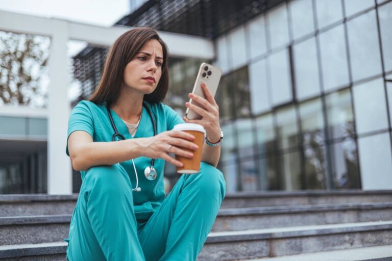 A Nursing Student Says Her Parents Want Her to Become Her Bedridden Sister’s Full-Time Caregiver for Just $200 a Month, and Their Family History Explains Why She Refuses