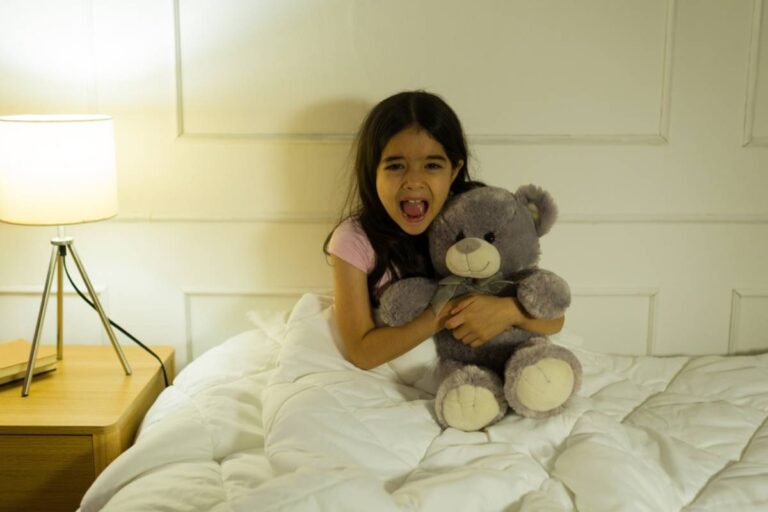 A Parent Says Her 2½-Year-Old Suddenly Started Seeing People No One Else Could See, and Her Latest Bedtime Visitor Was a Little Girl