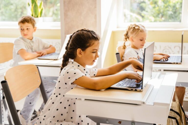 A Teacher Says Third Graders Are Being Forced to Take Computerized State Tests Without Learning to Type, and the Teachers Are Expected to Somehow Make It Work