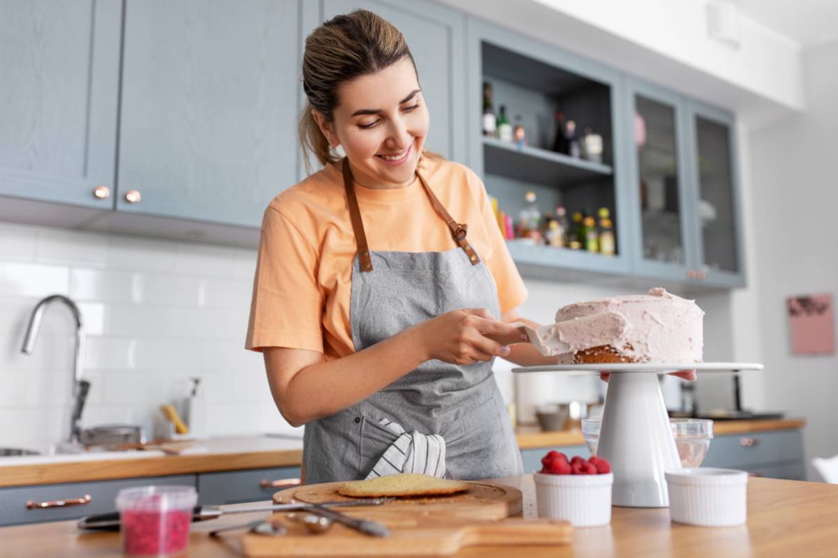 A Teen Says He Asked His Mom for One Homemade Birthday Cake, but Her Reaction Made Him Realize the Problem Was Never Really the Cake